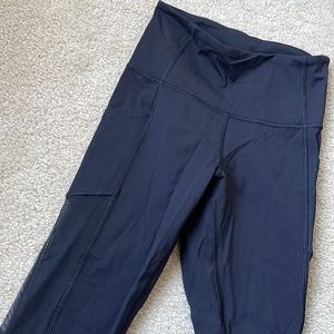 Lululemon leggings size 4